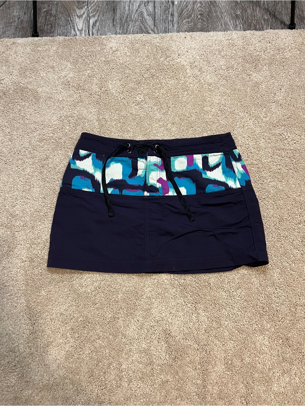 Women’s Patagonia Skirtie Size 4